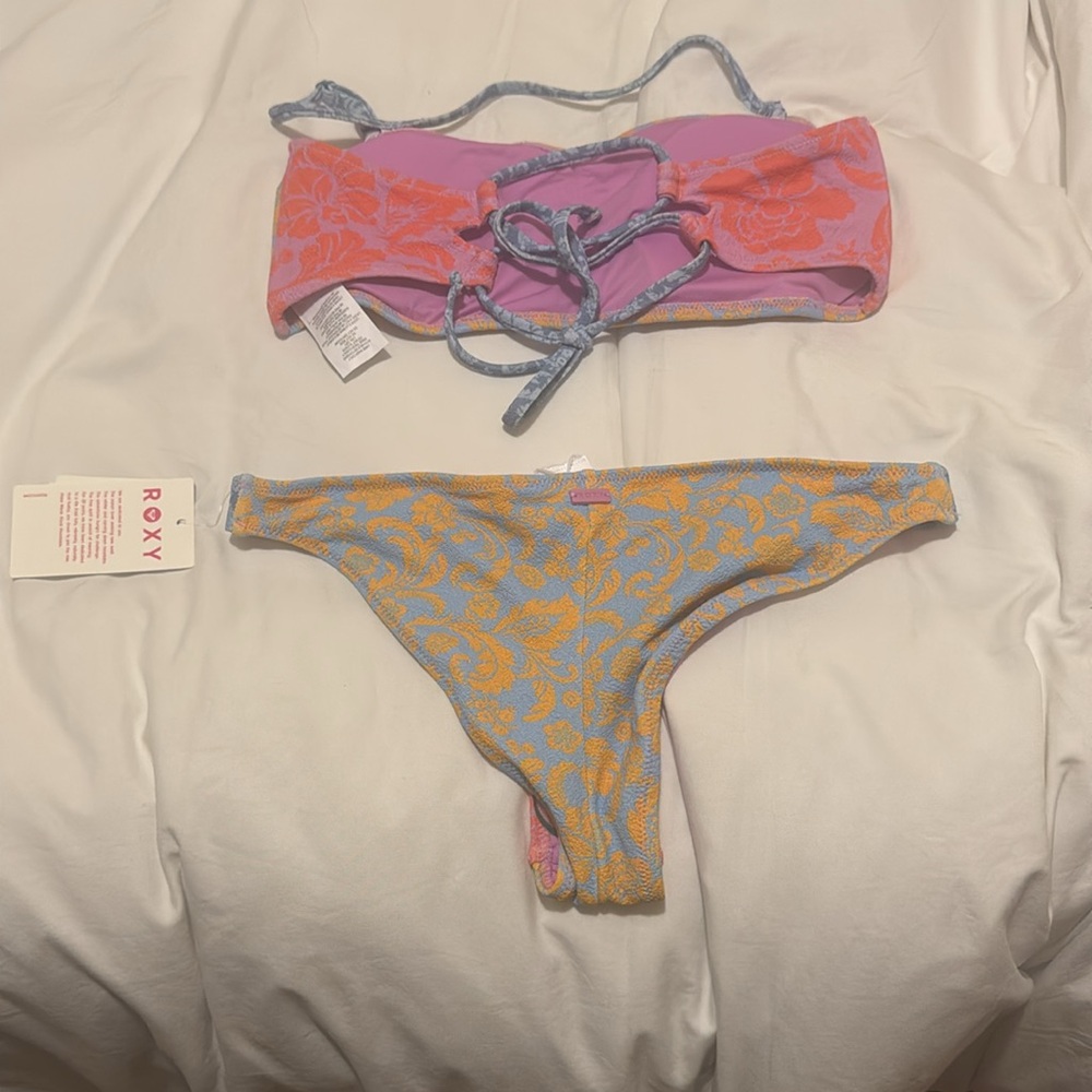 Roxy bikini set - Picture 4 of 4
